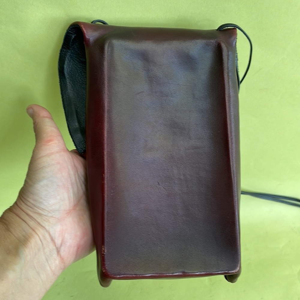 Vintage tool made all leather crossbody bag - Picture 5 of 8